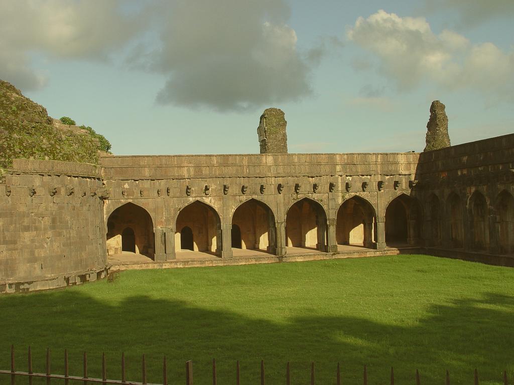 2008-09-14_16-59-47_mandu_048.jpg